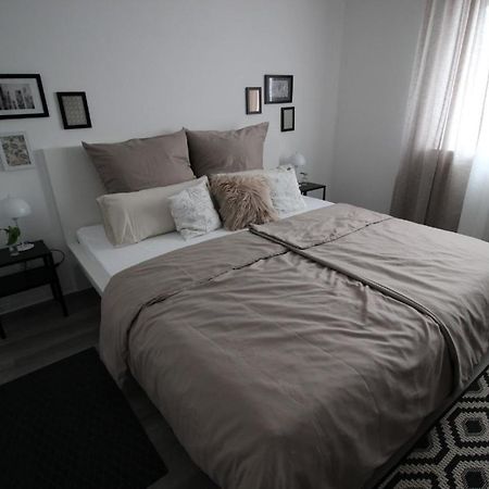 Ferienwohnung Blumengarten Marburg エクステリア 写真