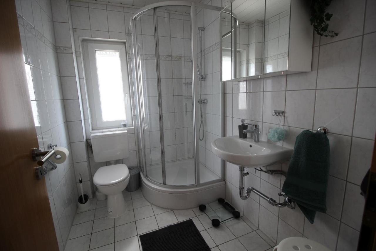 Ferienwohnung Blumengarten Marburg エクステリア 写真